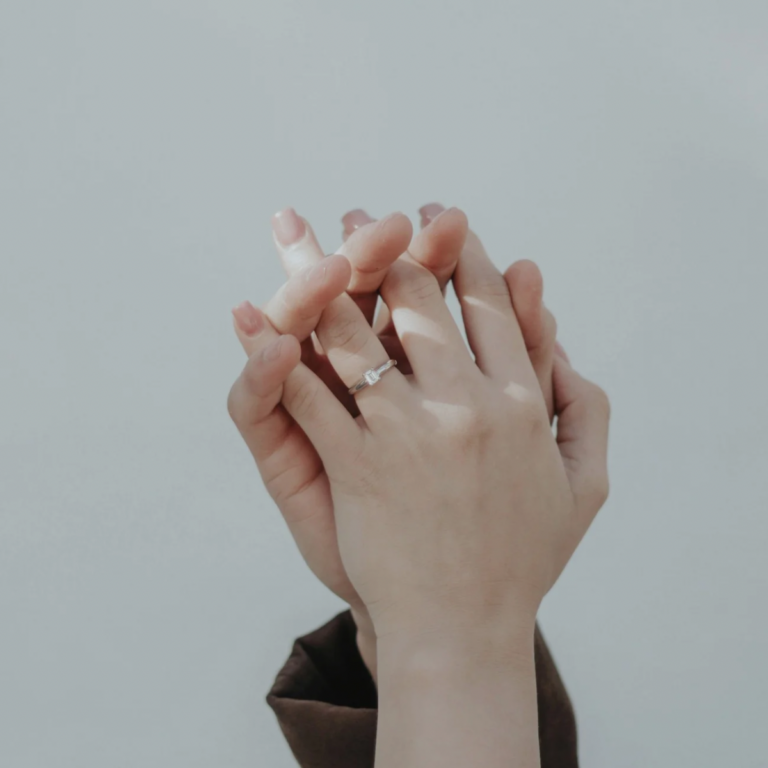 Geschenkideen zur Verlobung – zur Vorfreude auf die Hochzeit